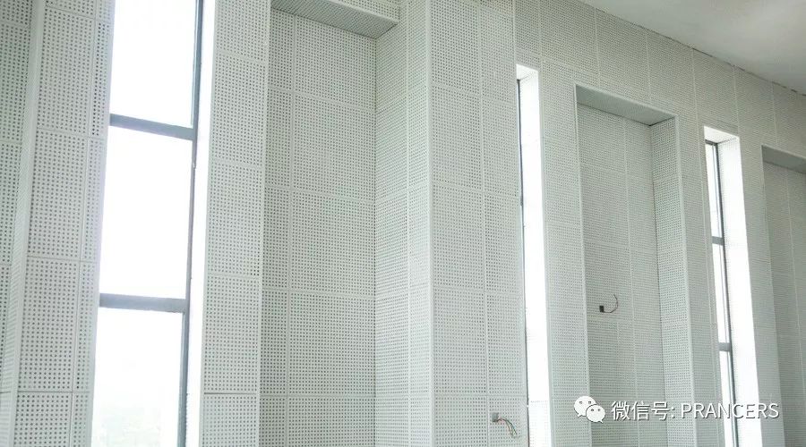 學(xué)校鋁扣板吊頂