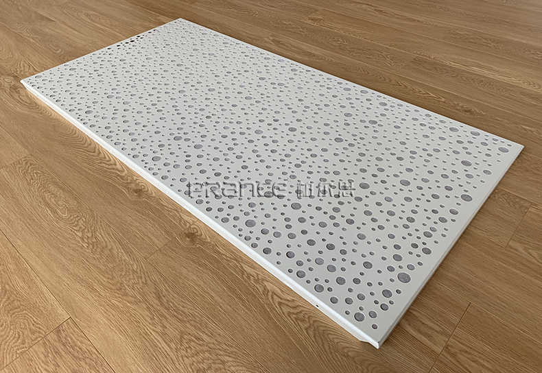 柏爾思不規(guī)則沖孔鋁扣板吊頂